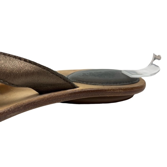 GENTLE SOLES by KENNETH COLE Bronze Thongs Genuine Leather Flip Flops Sandals 6 - Picture 5 of 16